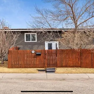 Homestay Hunter' S New Home! Calgary