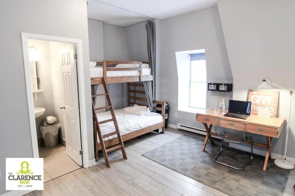 The Clarence Park Hostel Toronto 0*,  Canada