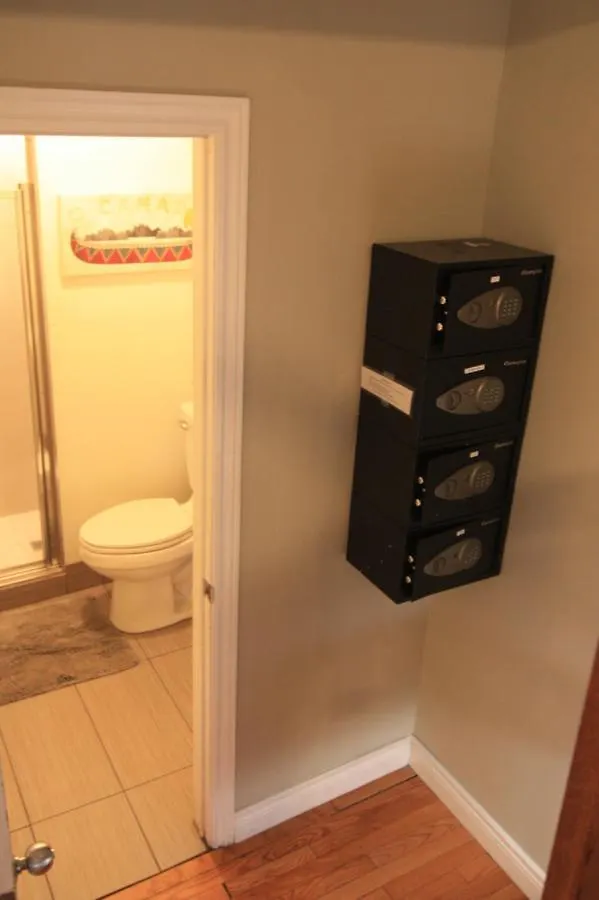 The Clarence Park Hostel Toronto