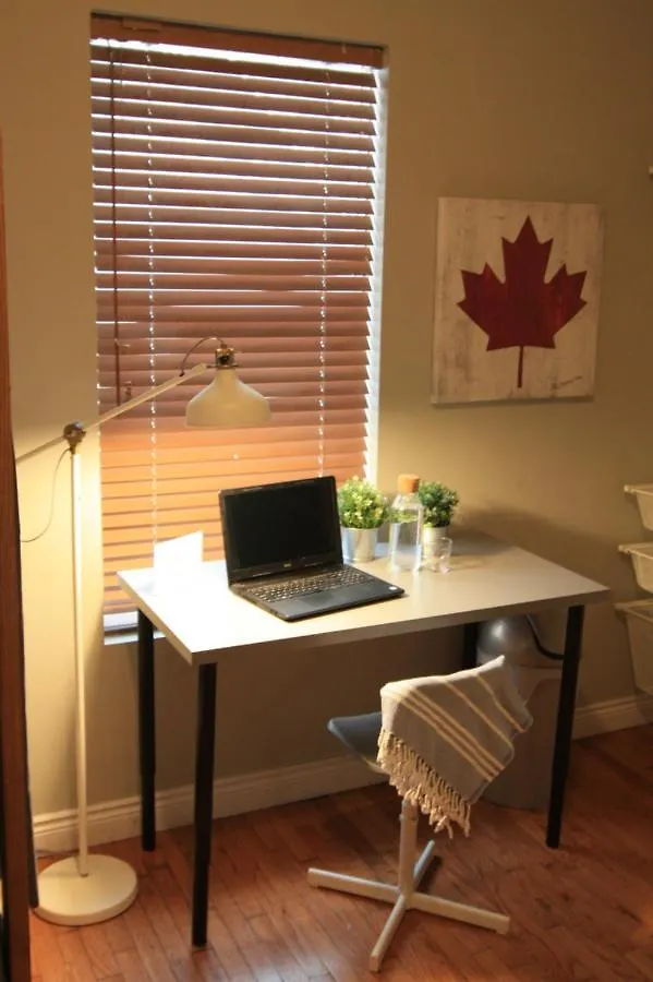 The Clarence Park Hostel Toronto
